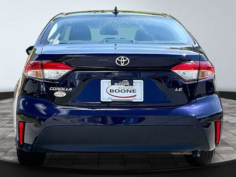 Used 2024 Toyota Corolla LE FWD image 5