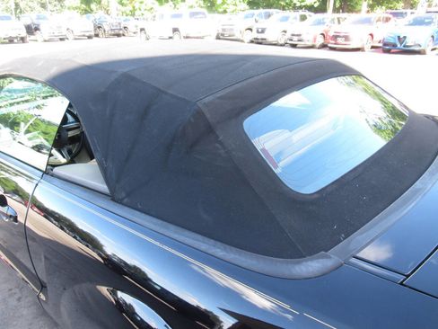 Used 2008 Ford Mustang GT image 25