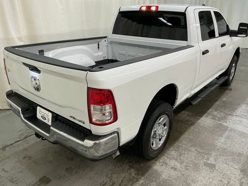 Used 2024 RAM 2500 Tradesman w/ Chrome Appearance Group AWD/4WD image 3