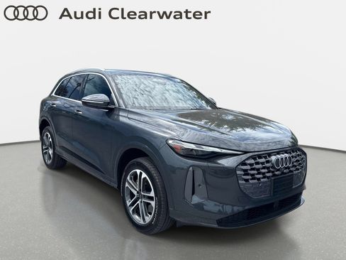 Certified 2025 Audi Q5 Premium w/ Convenience Package AWD/4WD image 6