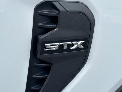 Used 2025 Ford Ranger XL w/ Trailer Tow Package image 9