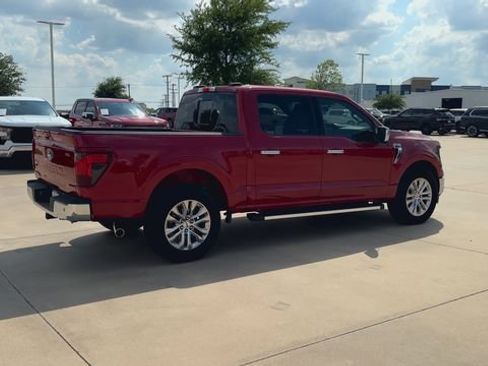 Used 2025 Ford F150 XLT w/ Equipment Group 302A MID RWD image 9