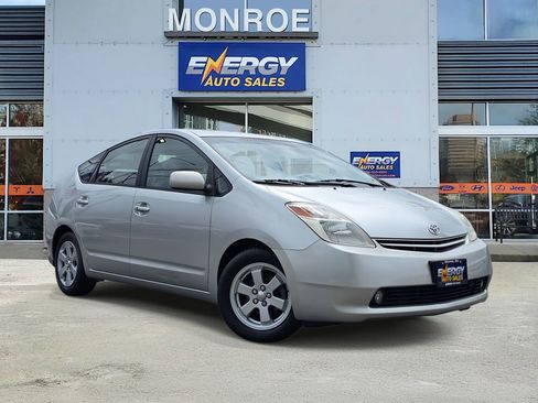 Used 2005 Toyota Prius FWD image 1