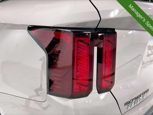 Used 2025 Kia Sorento X-Line EX AWD/4WD image 39