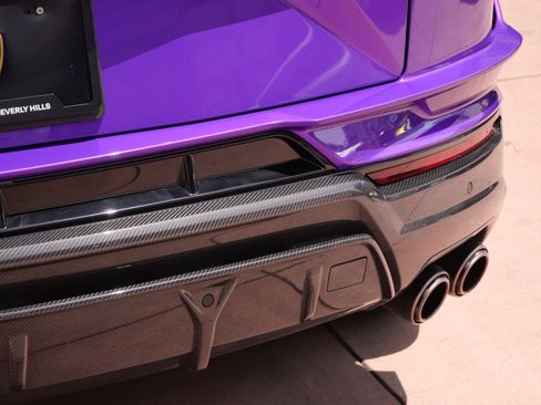 Used 2024 Lamborghini Urus Performante AWD/4WD image 10