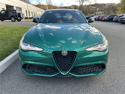 New 2025 Alfa Romeo Giulia AWD w/ Driving Assist Package image 3