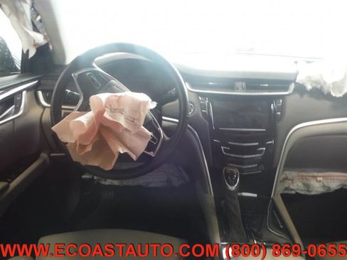 Used 2014 Cadillac XTS Premium image 8