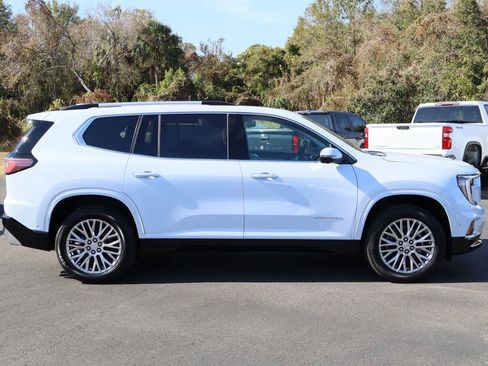 New 2026 GMC Acadia Denali w/ Super Cruise Package FWD image 4