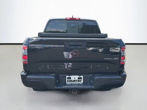 Used 2023 Nissan Frontier PRO-4X w/ Pro Convenience Package AWD/4WD image 6