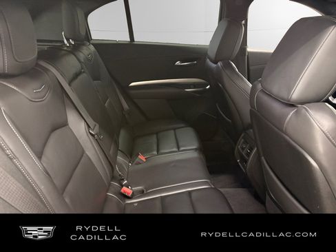 Used 2020 Cadillac XT4 Premium Luxury AWD/4WD image 17