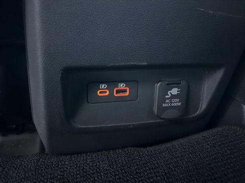 Used 2022 Nissan Frontier PRO-4X image 20