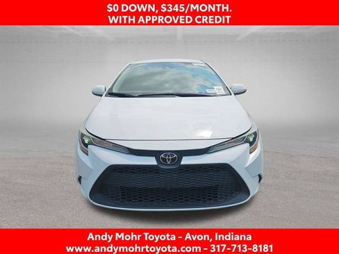 Used 2021 Toyota Corolla LE FWD image 3