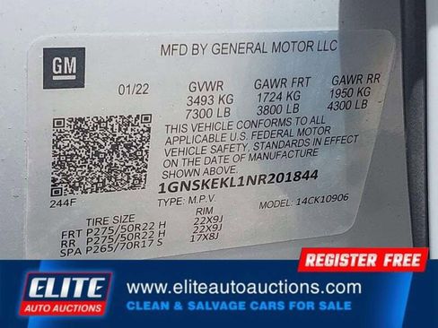 Used 2022 Chevrolet Suburban RST w/ Sport Performance Package AWD/4WD image 18