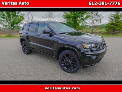 Used 2020 Jeep Grand Cherokee Altitude