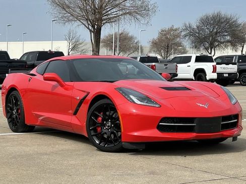 Used 2016 Chevrolet Corvette Stingray Z51 w/ 2LT Preferred Equipment Group image 2