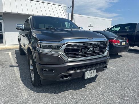 Used 2019 RAM 1500 Limited AWD/4WD image 9