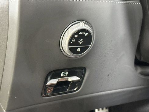 Used 2022 Mercedes-Benz SL 55 AMG 4MATIC image 24