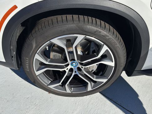 Used 2022 BMW X5 xDrive45e w/ Executive Package image 31