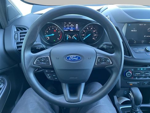 Certified 2019 Ford Escape SE image 12