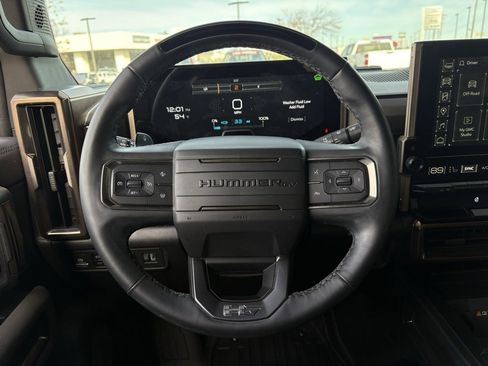 Used 2025 GMC Hummer EV 2X image 14