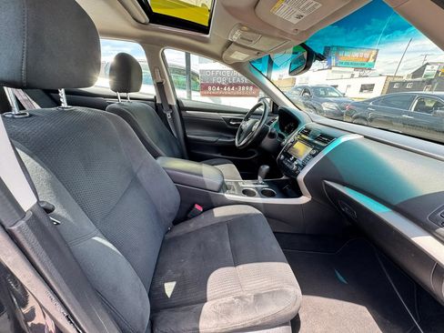 Used 2015 Nissan Altima 2.5 SV w/ Convenience Package FWD image 18