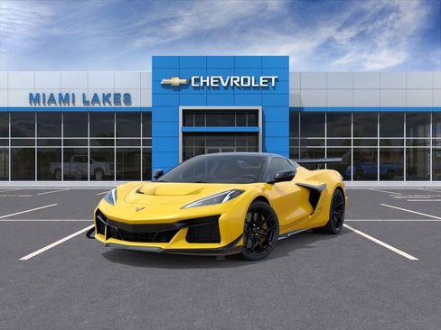 New 2026 Chevrolet Corvette ZR1 w/ ZR1 Carbon Fiber Aero Package image 8