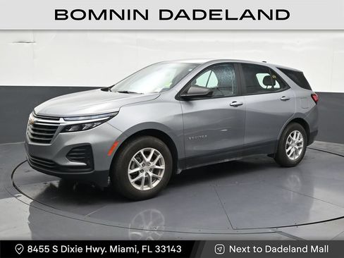 Used 2024 Chevrolet Equinox LS FWD image 1