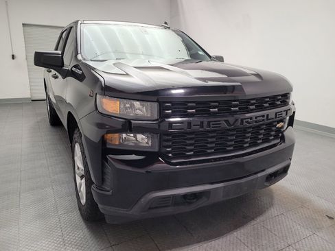 Used 2020 Chevrolet Silverado 1500 Custom w/ Custom Value Package RWD image 14