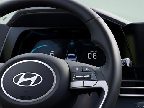 New 2026 Hyundai Elantra SEL Sport Premium FWD image 14