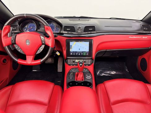 Used 2018 Maserati GranTurismo Sport image 11