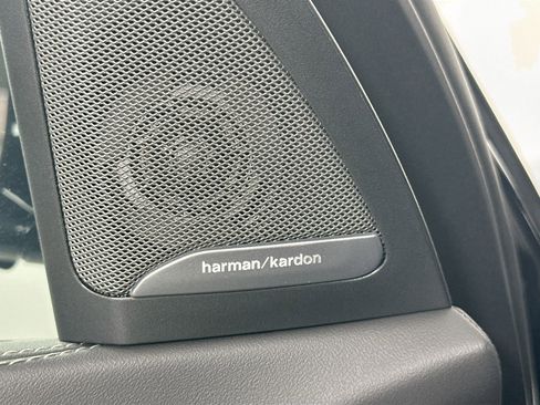 New 2026 BMW X5 xDrive40i w/ M Sport Package image 18