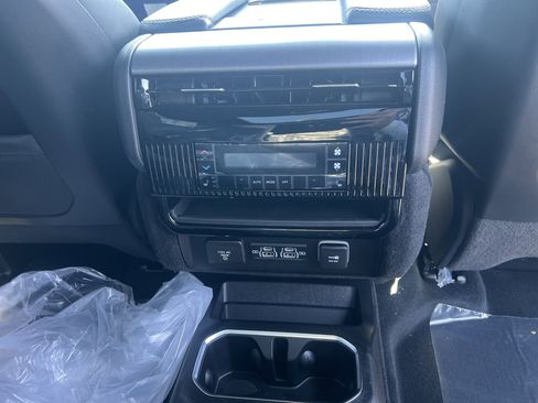 New 2026 Jeep Grand Wagoneer L Limited AWD/4WD image 20
