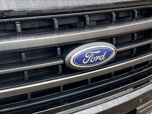 Certified 2023 Ford F150 Lariat w/ Equipment Group 502A High image 29