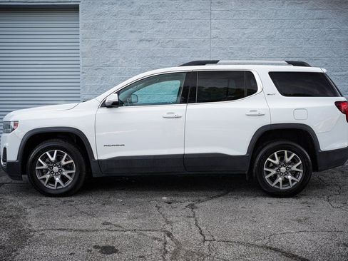 Used 2023 GMC Acadia SLT image 10