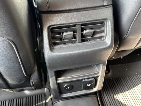 Used 2023 Ford Edge SEL w/ Convenience Package image 13