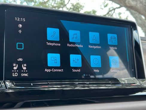 New 2026 Volkswagen Atlas SE FWD image 28