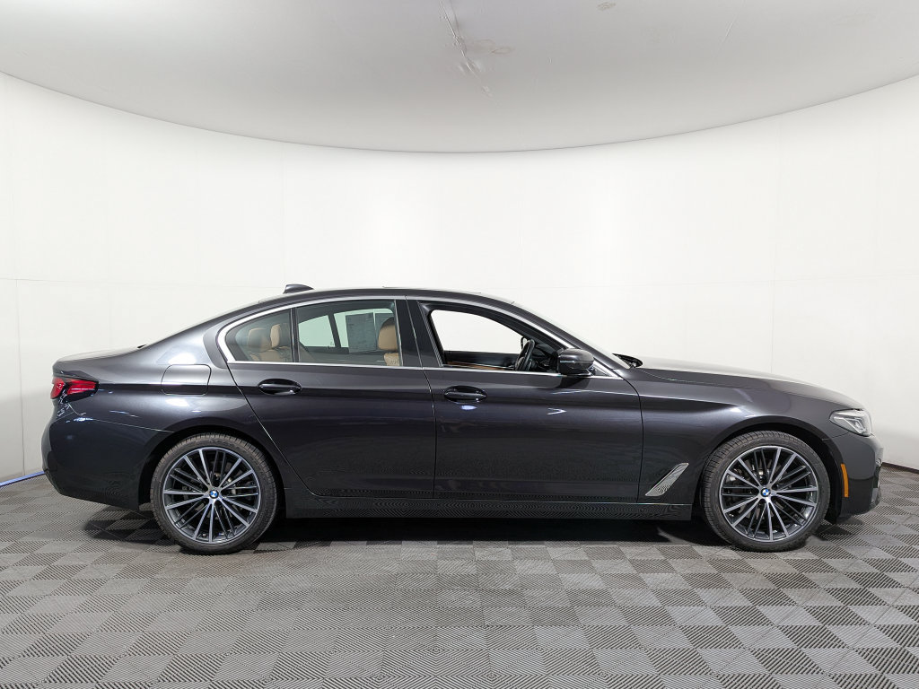 Certified 2023 BMW 530i xDrive w/ Premium Package AWD/4WD image 8