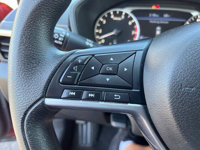Used 2024 Nissan Altima 2.5 SV FWD image 27