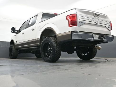 Used 2015 Ford F150 King Ranch w/ Equipment Group 601A Luxury AWD/4WD image 24