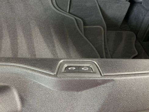 Certified 2025 BMW X7 xDrive40i AWD/4WD image 35