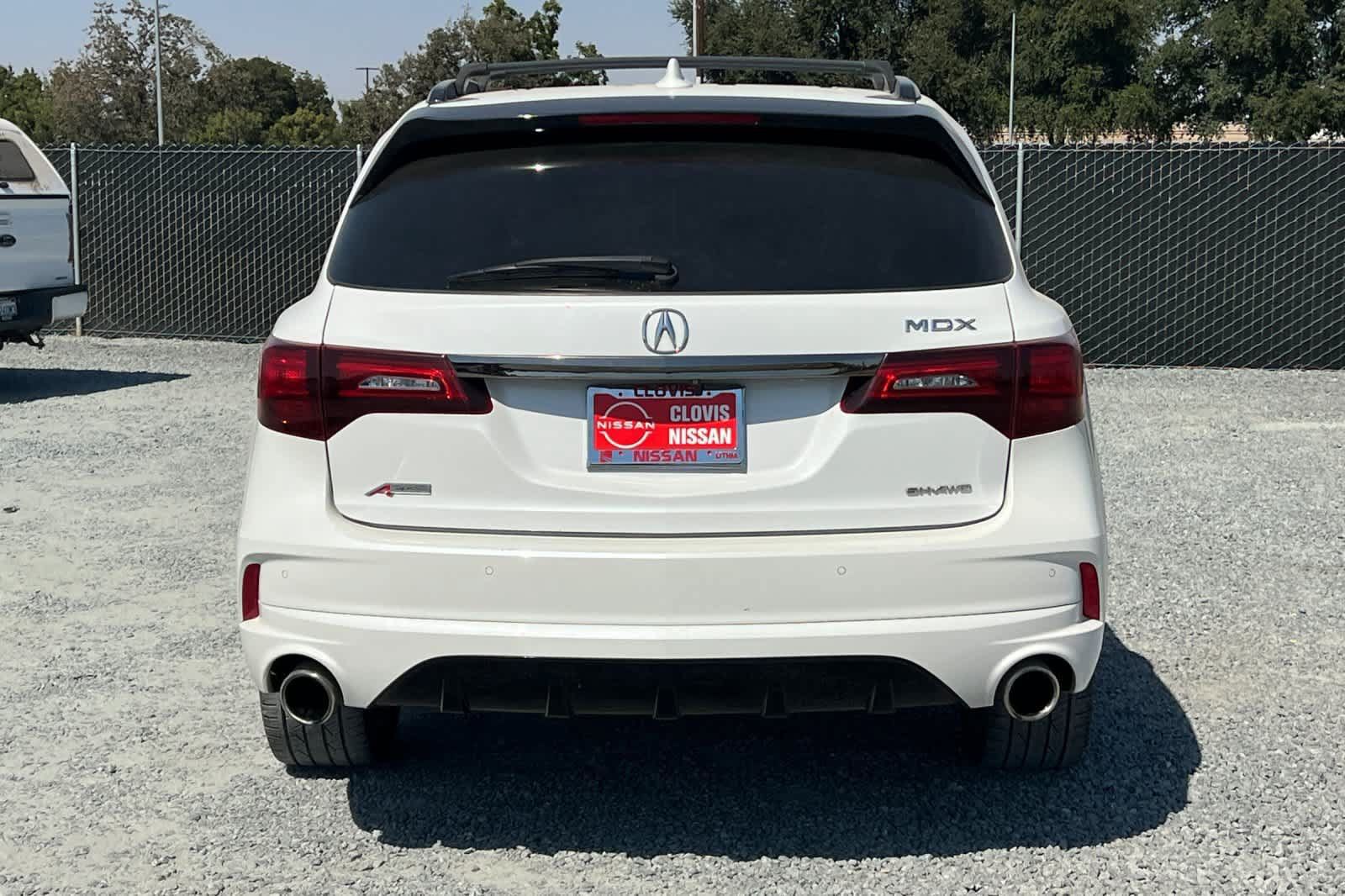Used 2020 Acura MDX w/ Technology Package AWD/4WD image 8