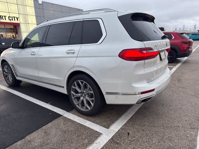 Used 2021 BMW X7 xDrive40i w/ Premium Package 2 AWD/4WD image 3
