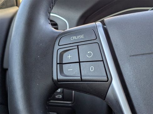 Used 2018 Volvo S60 T5 Dynamic w/ Protection Package image 31