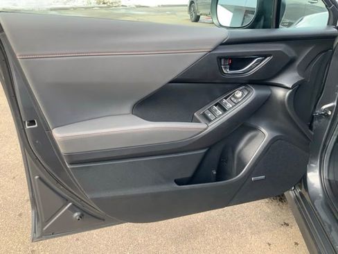 Certified 2024 Subaru Crosstrek 2.5i Limited AWD/4WD image 10