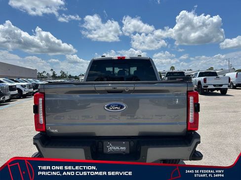 Used 2024 Ford F250 Lariat w/ Lariat Ultimate Package AWD/4WD image 6