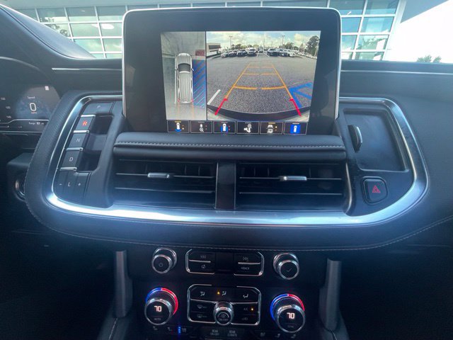 Used 2023 GMC Yukon SLT w/ SLT Luxury Package AWD/4WD image 15