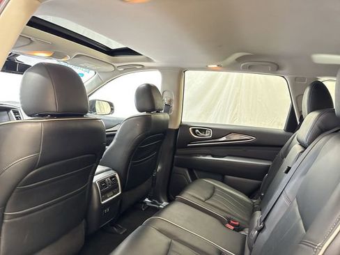 Used 2020 INFINITI QX60 Luxe w/ Essential Package image 14