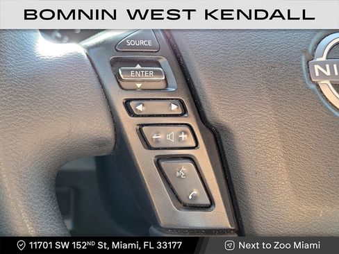 Used 2022 Nissan Frontier SV image 17