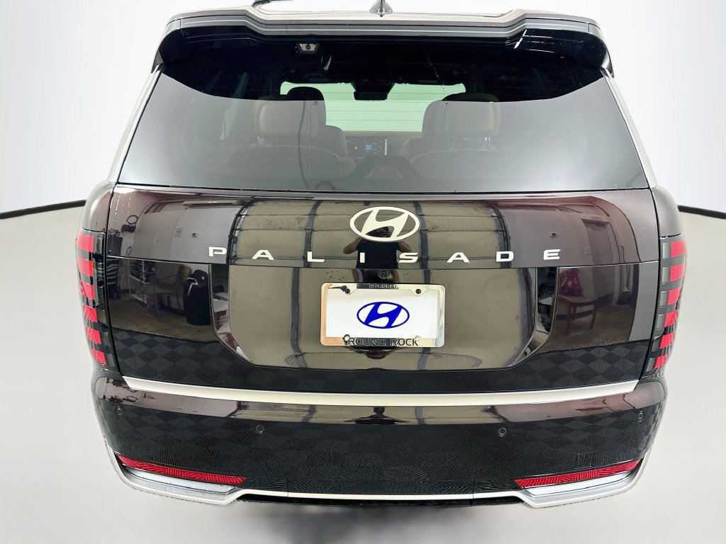 New 2027 Hyundai Palisade Calligraphy FWD image 6