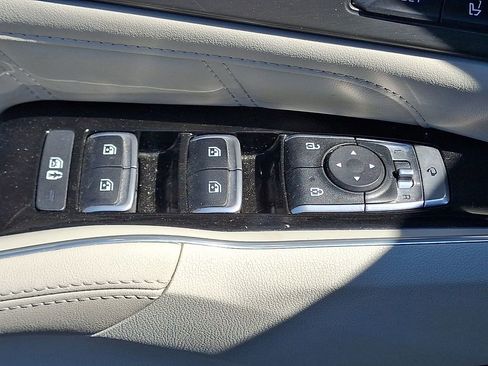 Used 2022 Kia Sorento SX Prestige w/ Panoramic Sunroof Package AWD/4WD image 27